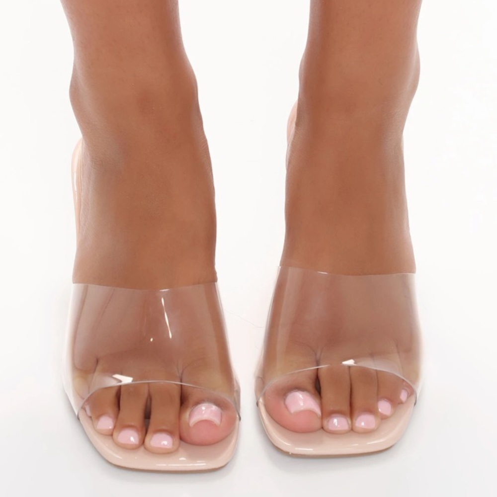 Fashion nova Doing It Well Mules